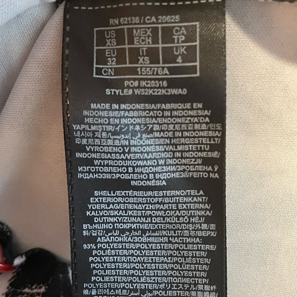 NWT Guess | Palm Tree Mix Scuba Sleeveless Bodycon Dress | XS - Picture 9 of 9